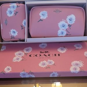 Coach Make Up Holder/ Multi Purpose
